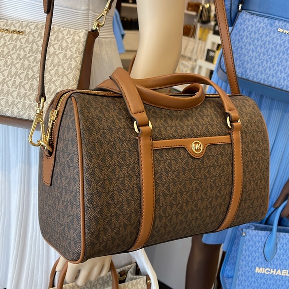 MICHAEL KORS JST TRAVEL MD DUFFLE SATCHEL SHOULDER CROSSBODY BAG MK BROWN
NWT - Picture 11 of 16